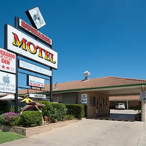 Buckaroo Motor Motel Warwick